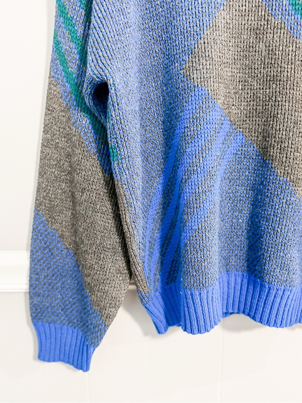 OKJ Vintage Knit Sweater - Picture 4 of 7